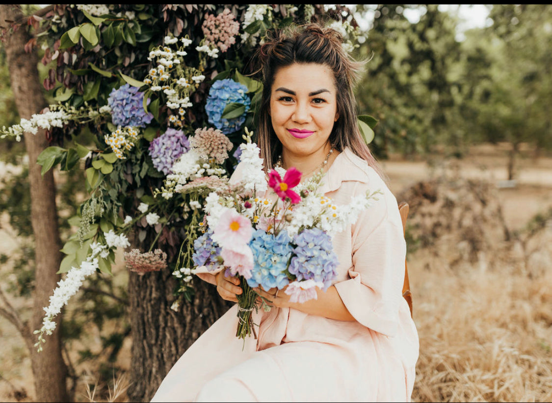 Farmers pick Bridal Bouquet, size Petite (March-September)